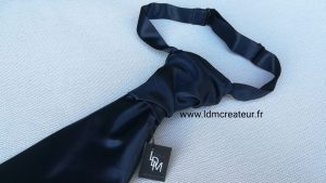 Cravate-mariage-bleu-ceremonie-marine-marie-costume-elegance-www-ldmcreateur-fr