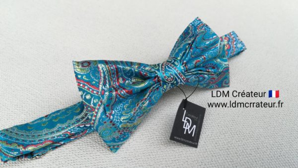 noeud-papillon-bleu-mariage-original-Louvres-LDM-createur-ldmcreateur