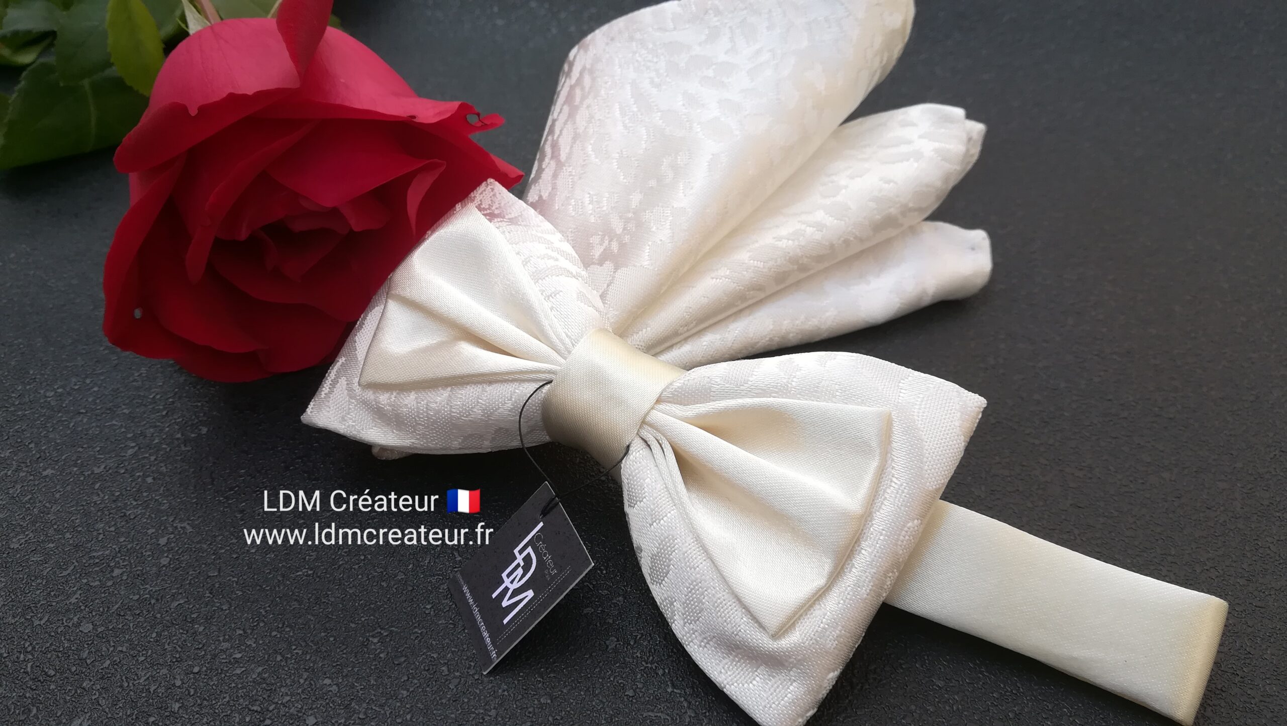 Noeud-papillon-blanc-ecru-ivoire-mariage-costume-homme-chemise-chic-smoking-Dampierre-ldmcreateur