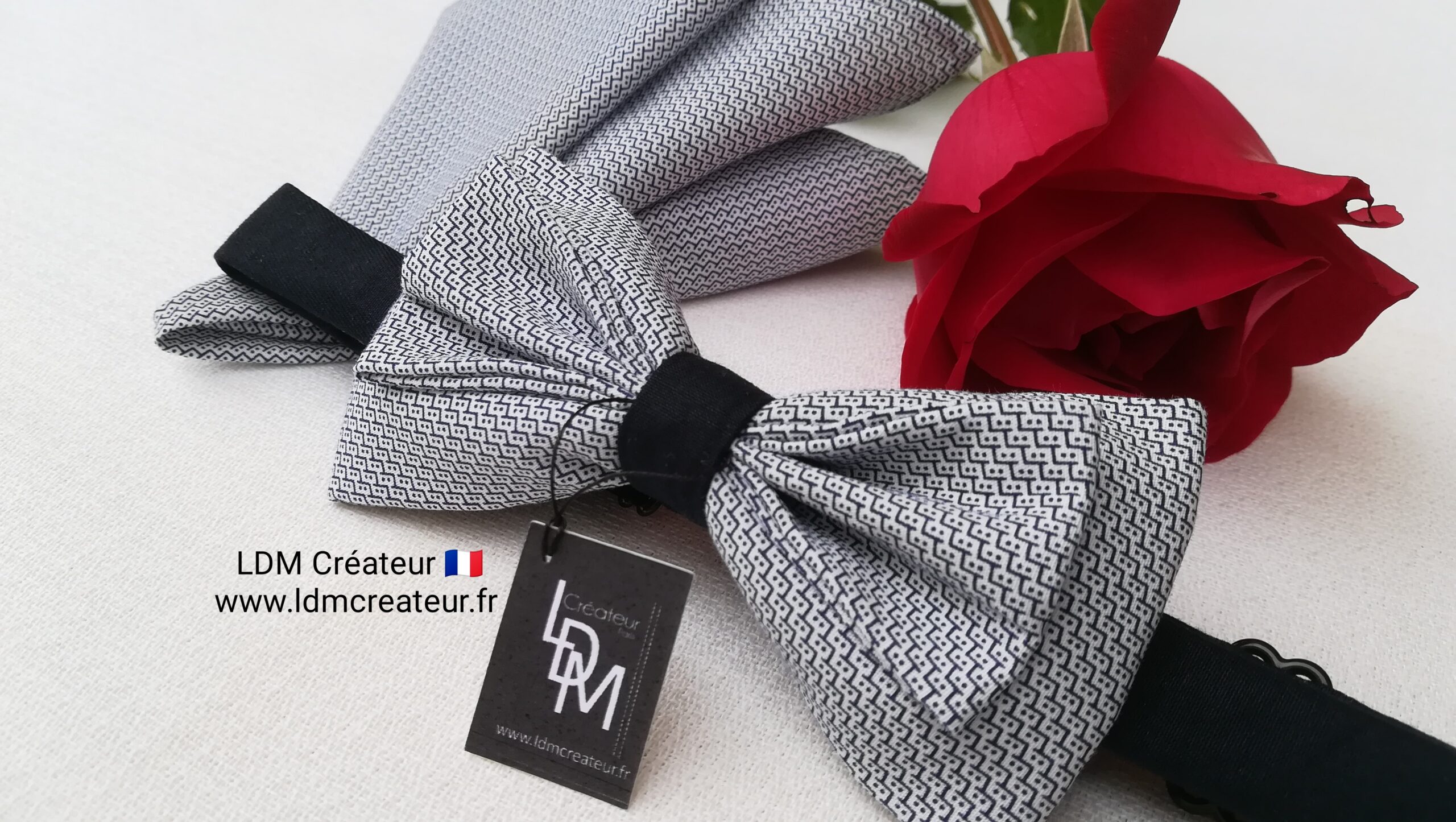 N ud papillon pochette bleu marine blanc mariage c r monie