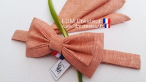 Noeud-papillon-Orangé-peche-saumon-lin-uni-pochette-costume-mariage-cérémonie-Mende-LDM-Créateur-ldmcreateur